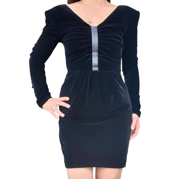 Ted Baker Dresses & Skirts - Ted Baker Dress Women's XS Black Velvet Long Sleeve Knee Length Ruched Leather